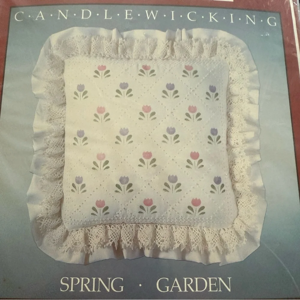 Floral Needlecraft Pillow Kit